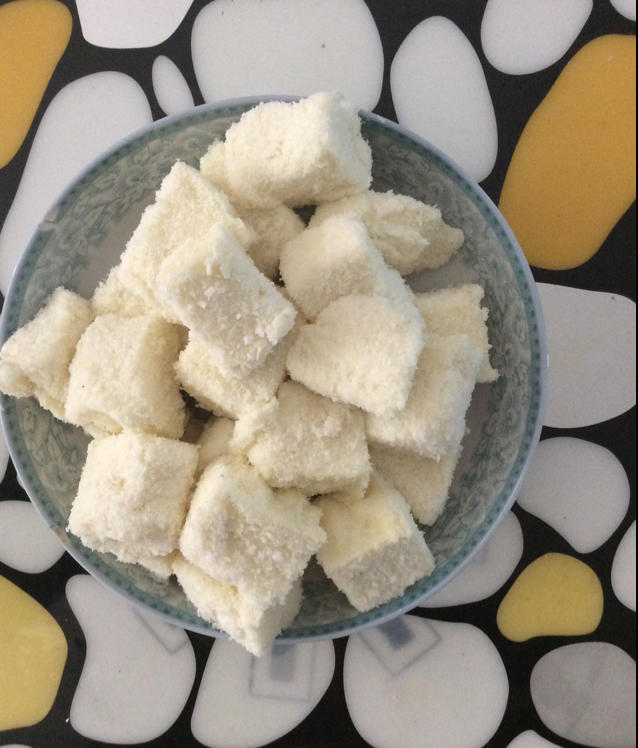 完胜85度C牛奶椰丝小方