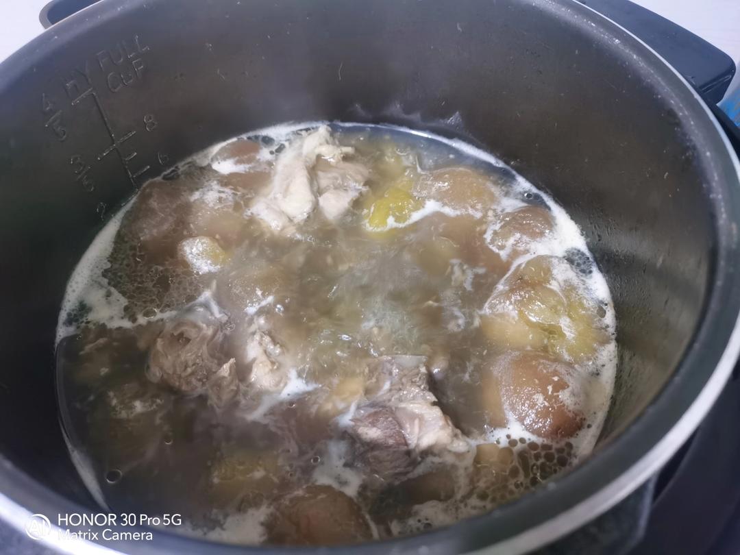 养生汤--人参果煲汤