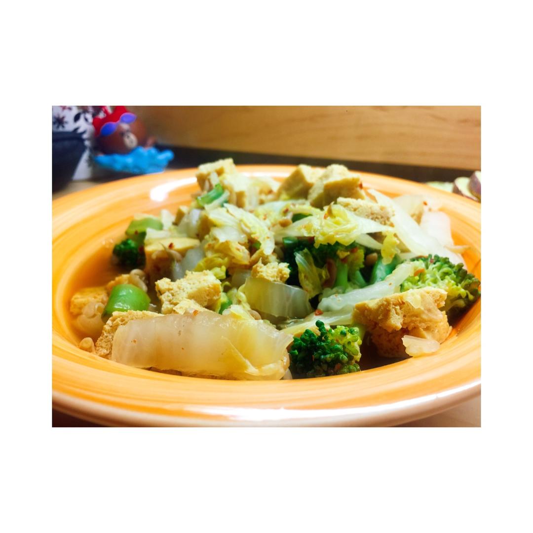 白菜炖冻豆腐
