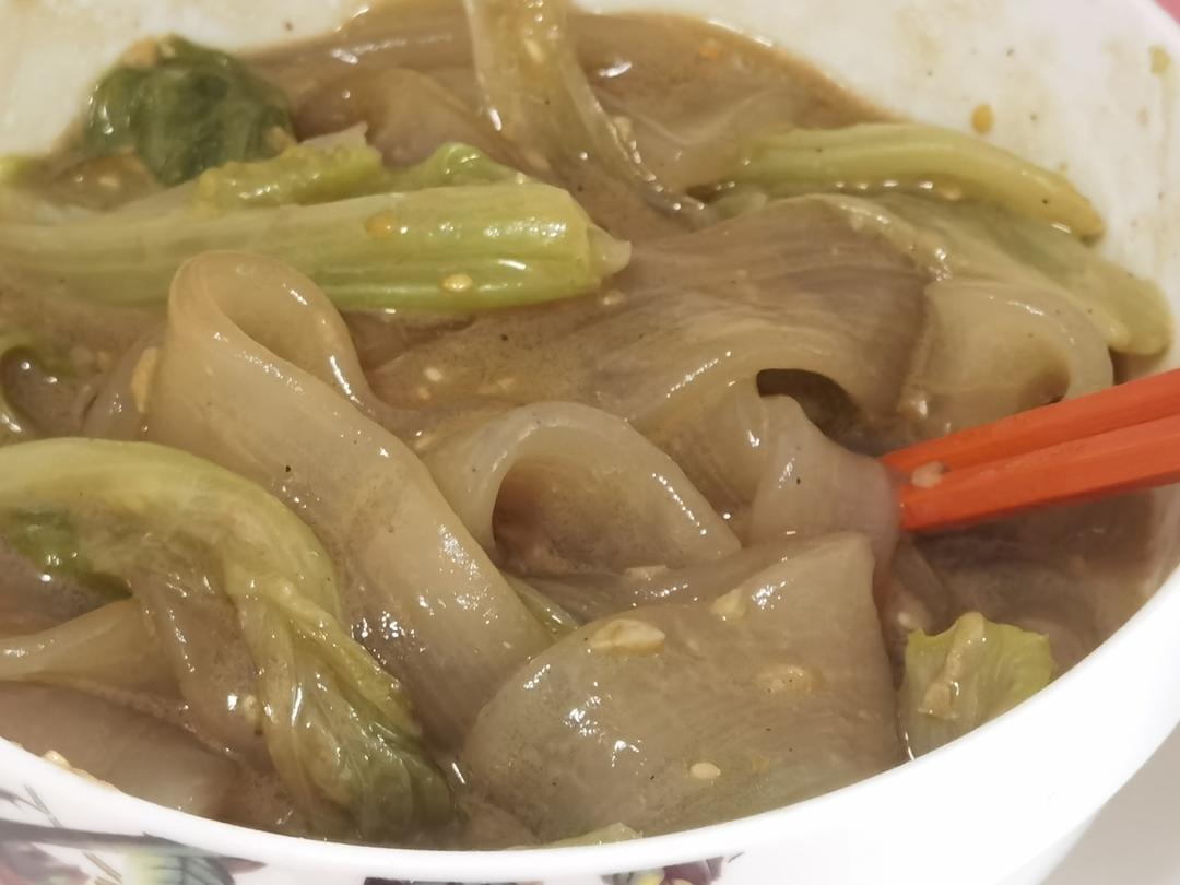 比麻将宽粉还好吃的麻辣宽粉