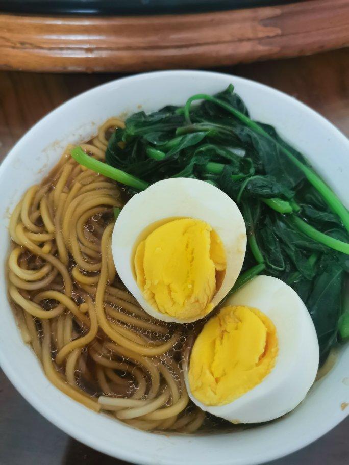 快手早餐-酱汤面，汤都喝光