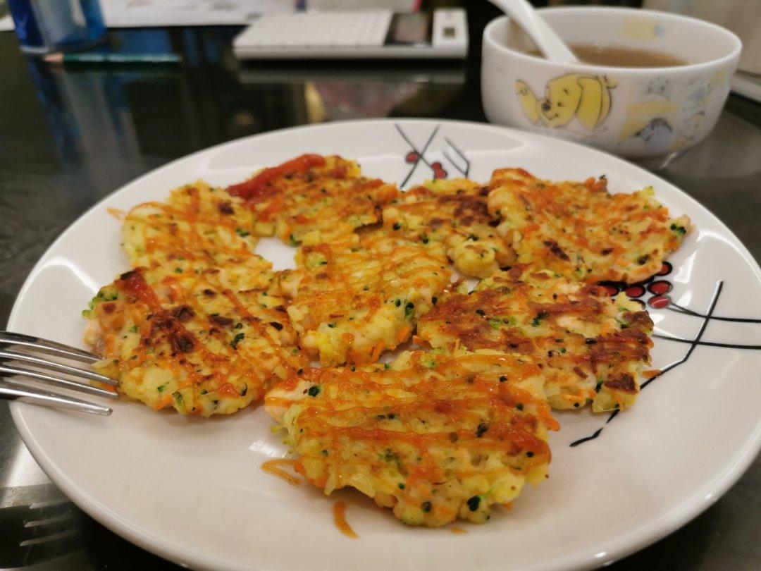 松软好吃的香煎三文鱼饼