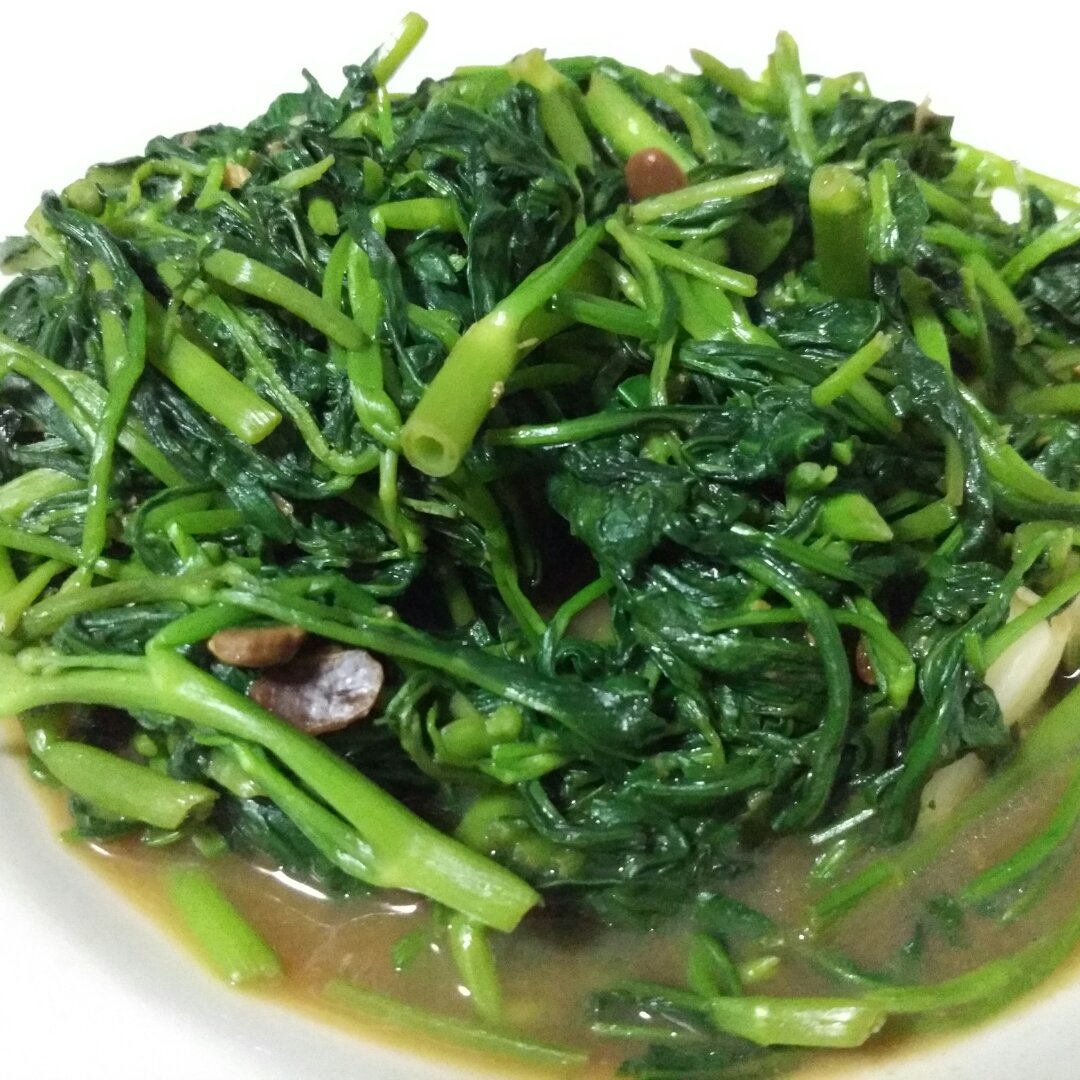 清炒空心菜