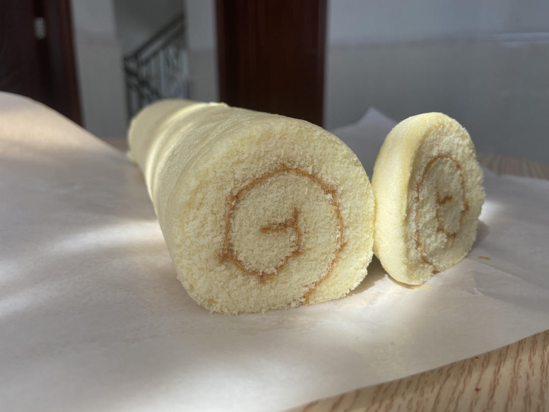 蛋糕卷这样做‼️不掉皮不开裂（小视频食谱）