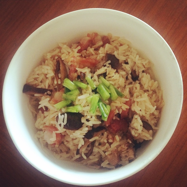 电饭锅版香菇腊肠饭