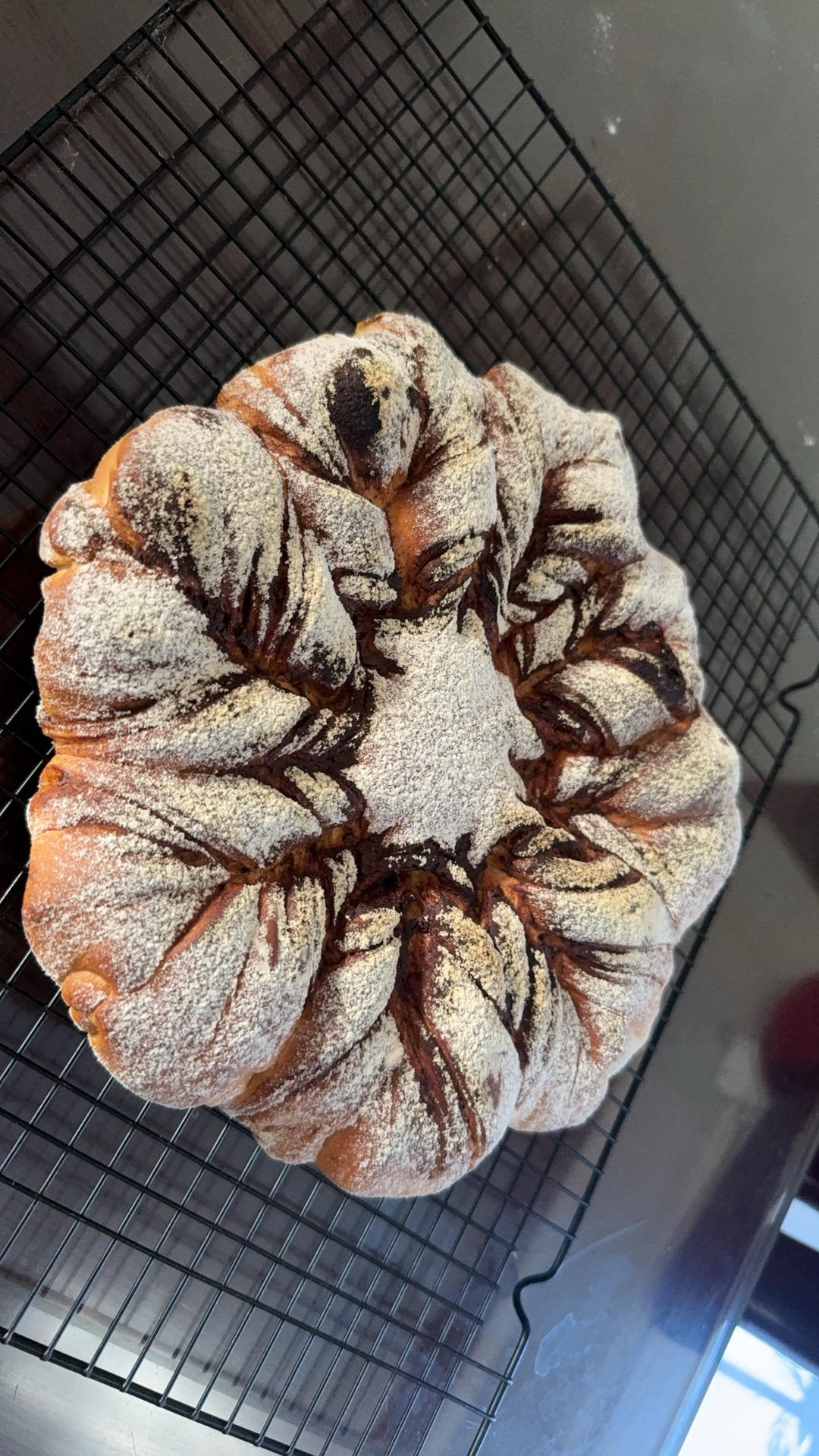 冬日限定❄️雪花面包｜雪花肉桂卷☕️
