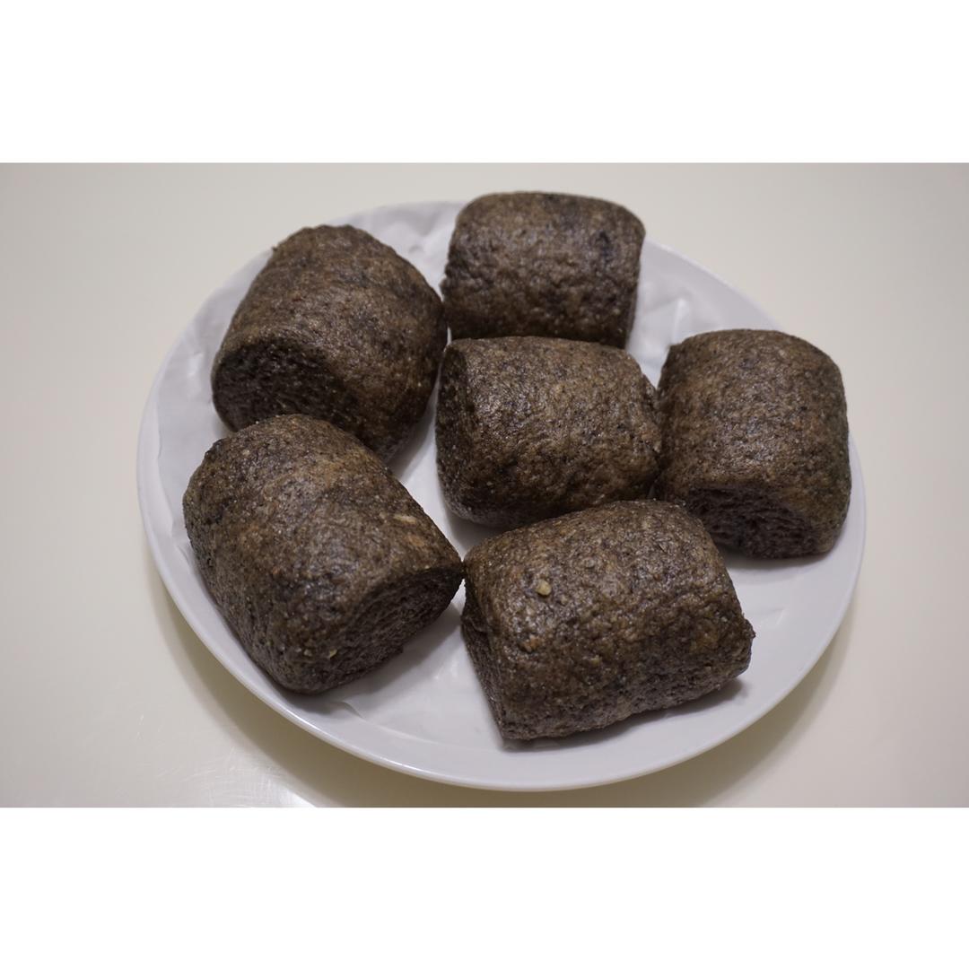 黑芝麻豆渣馒头