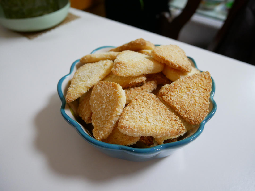 酥到掉渣❗️三角椰蓉酥❗️简单易做一次成功