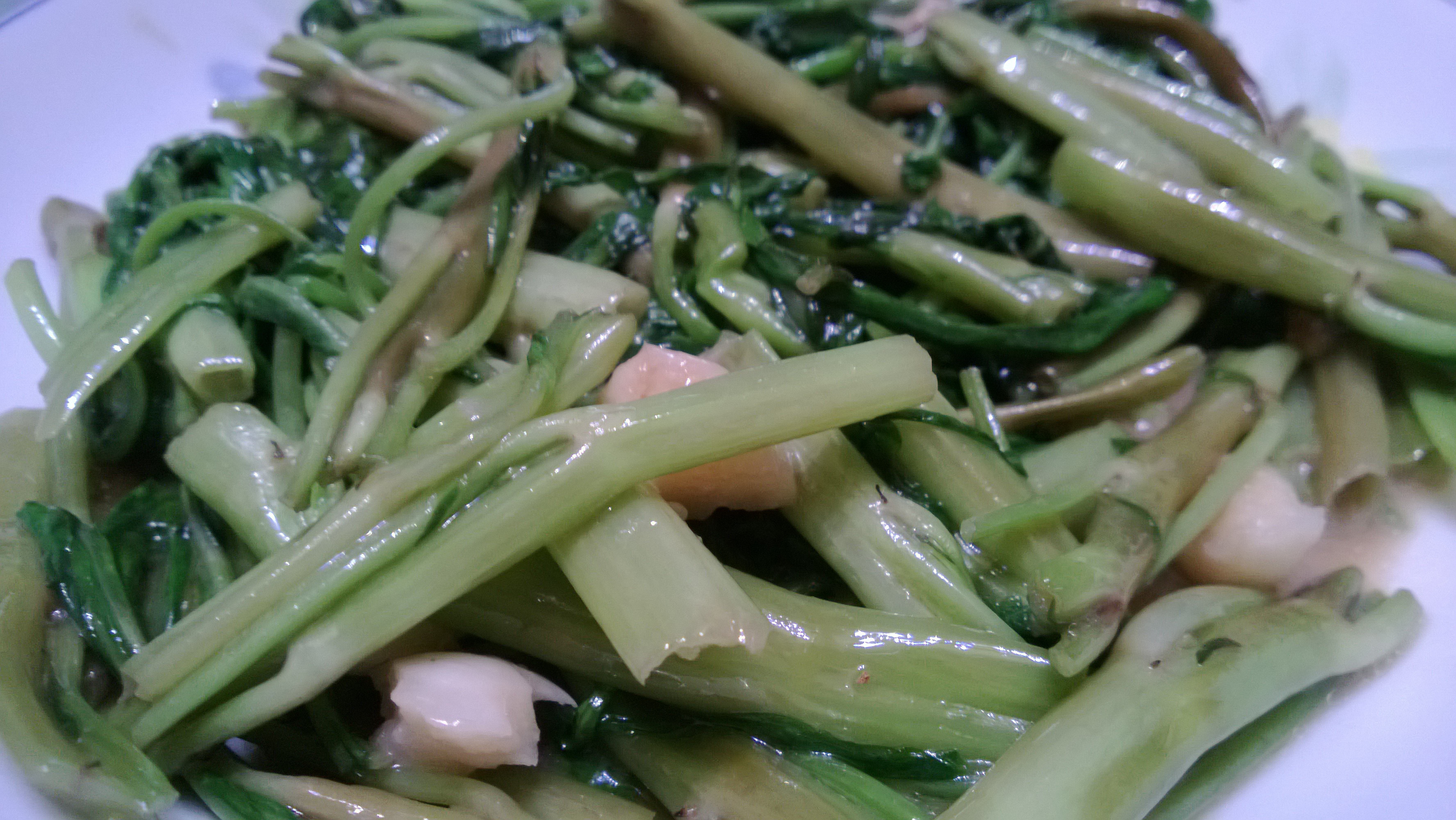 椒丝腐乳炒通菜