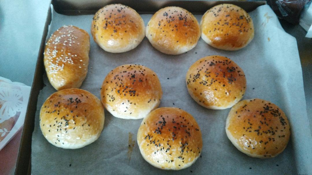 肉松沙拉酱面包（65度汤种）