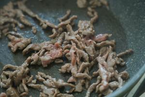 减脂餐·牛肉豆芽炒面的做法 步骤3