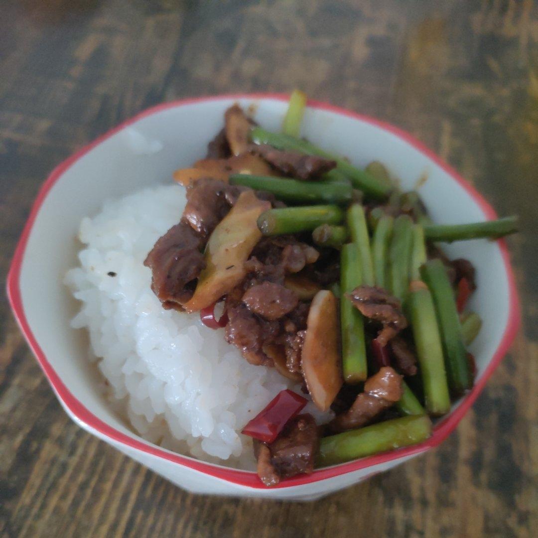 蒜薹炒肉