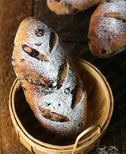 全麦麸皮红豆干面包的做法