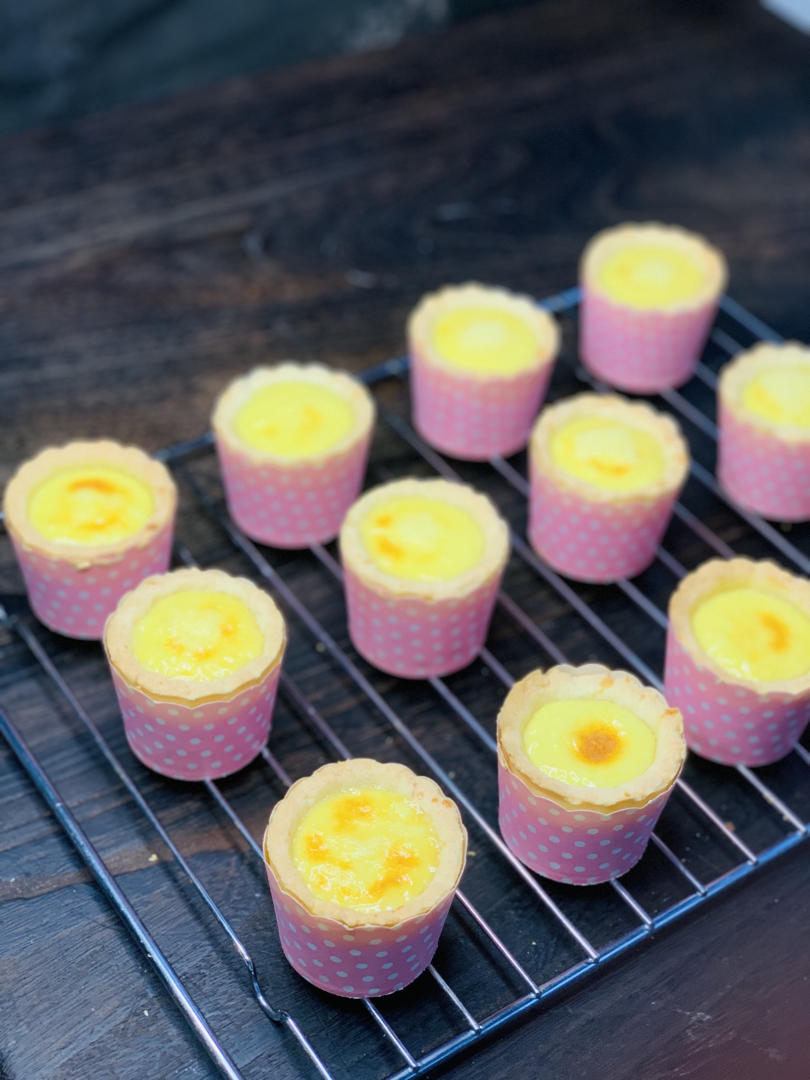 最近火爆朋友圈的德式布丁挞，0难度，超嫩啊