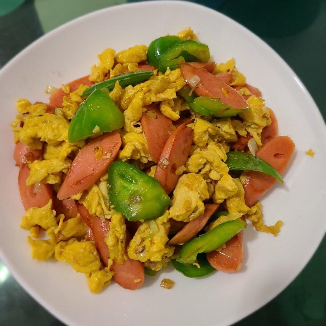 一个靓仔做的鸡蛋炒火腿