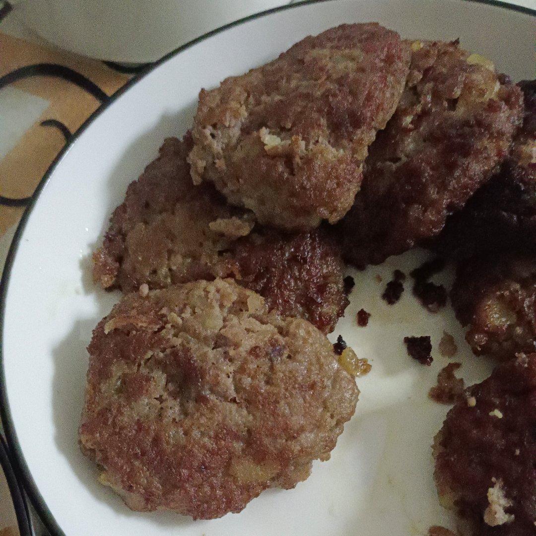 土豆牛肉饼（大人也爱吃的宝宝辅食）