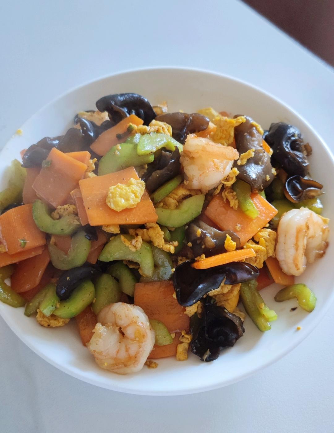 虾仁这样搭配炒，味道杠杠滴