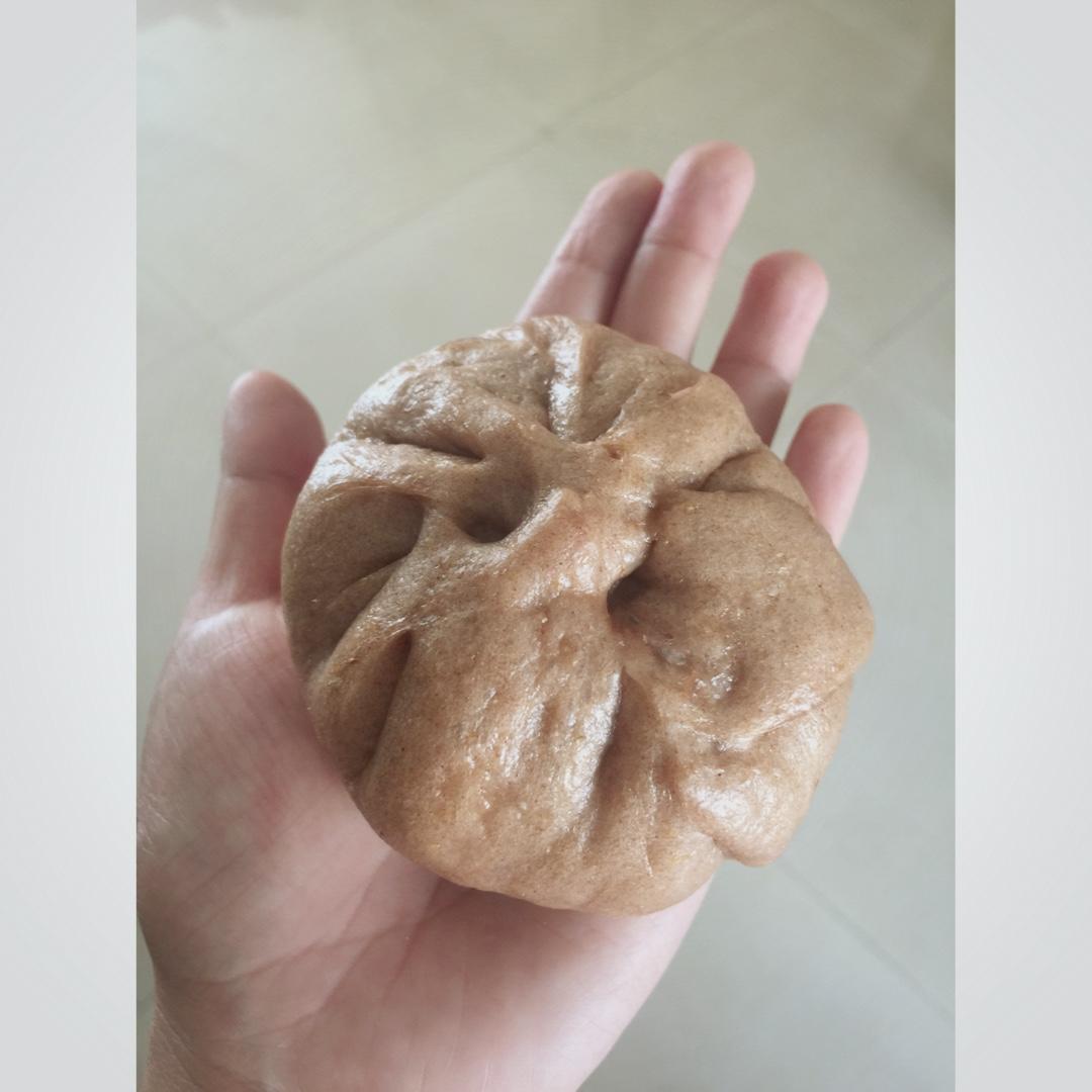 手把手教你捏出漂亮的包子褶（ 附小视频）