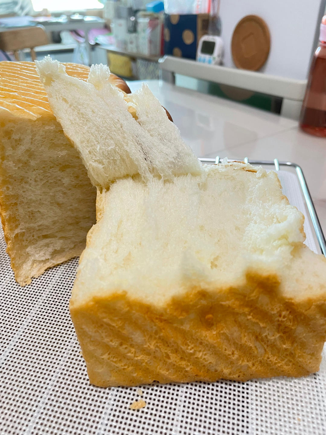 《Tinrry+》软绵绵的白吐司