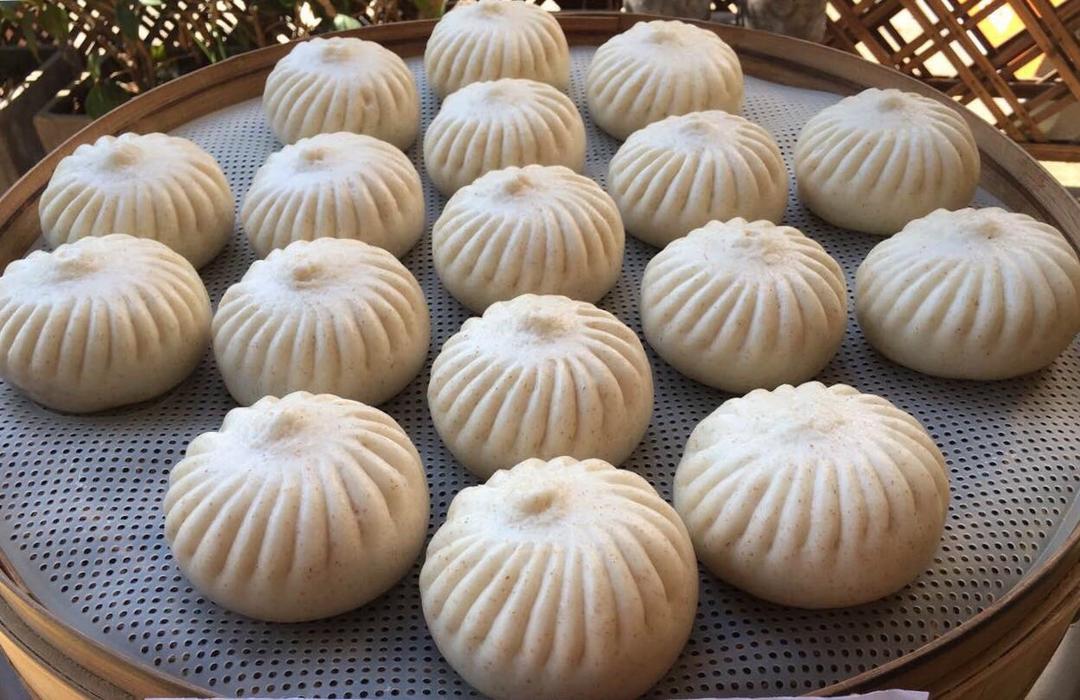 土豆腊肉包子