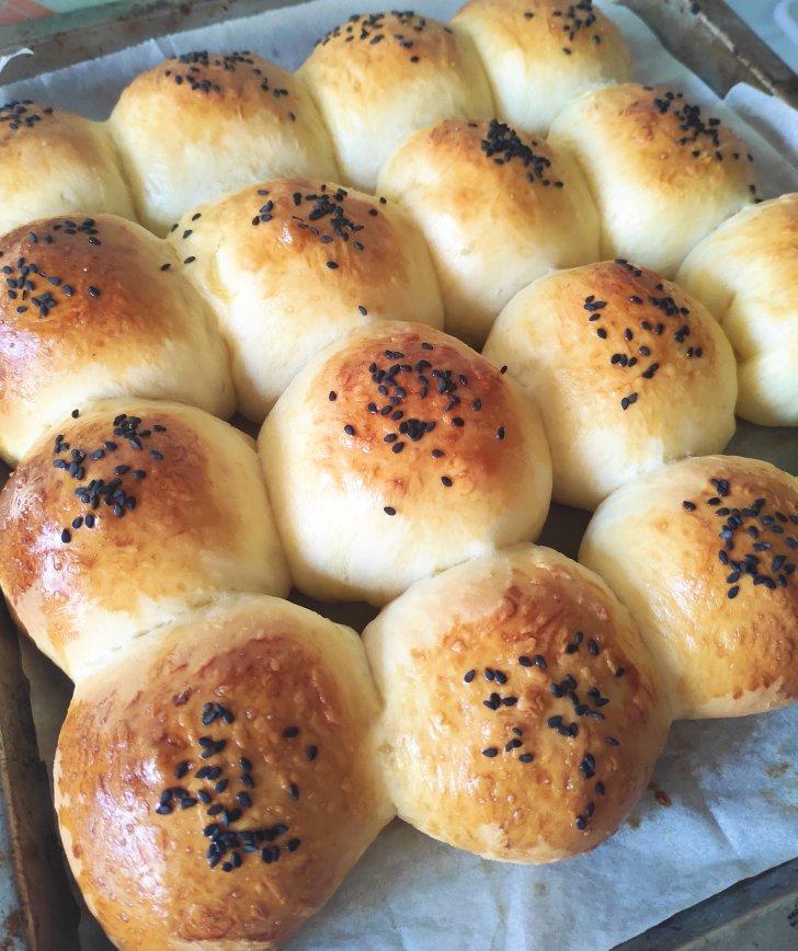 椰蓉奶香小餐包