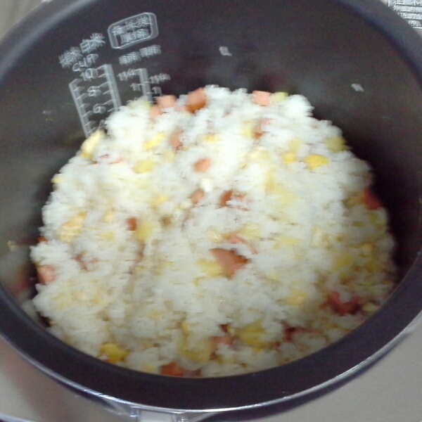 土豆焖饭