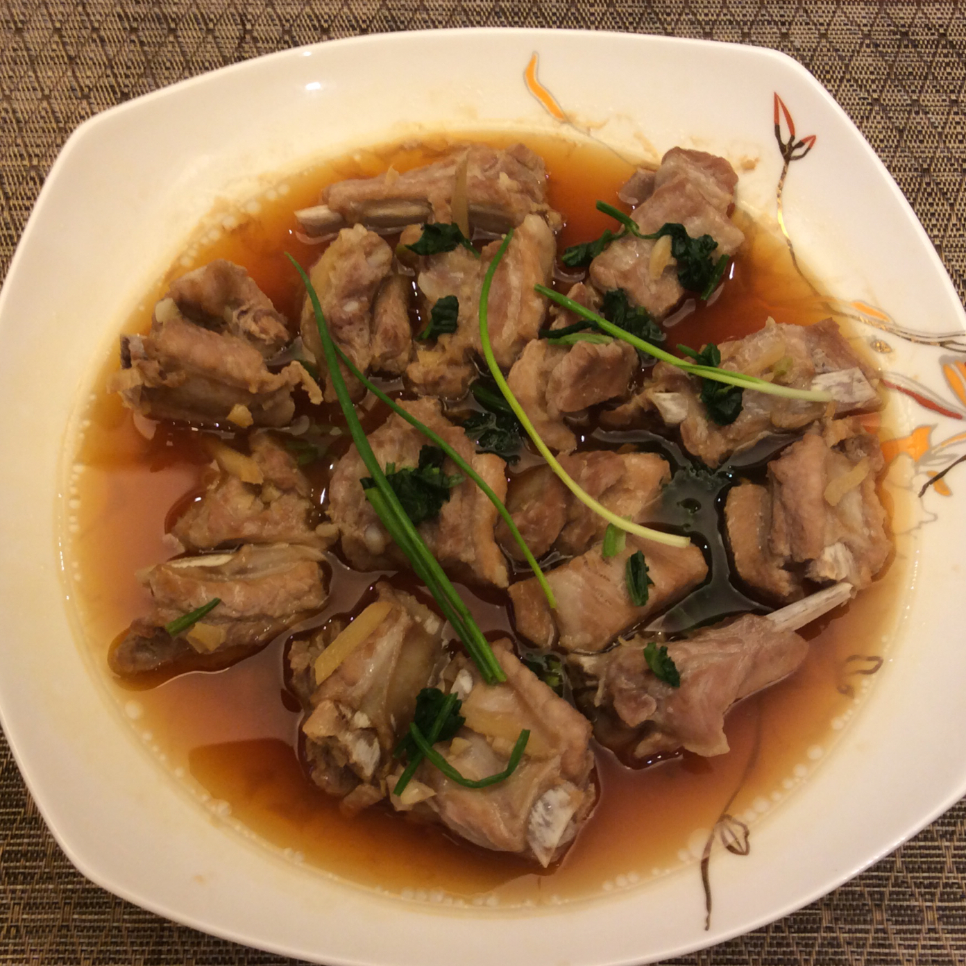 隔水清蒸蒜香排骨