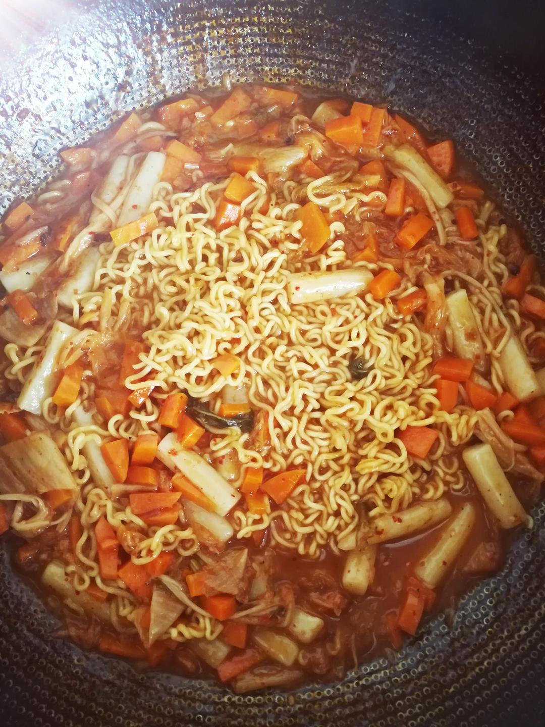 韩式泡面辣炒年糕