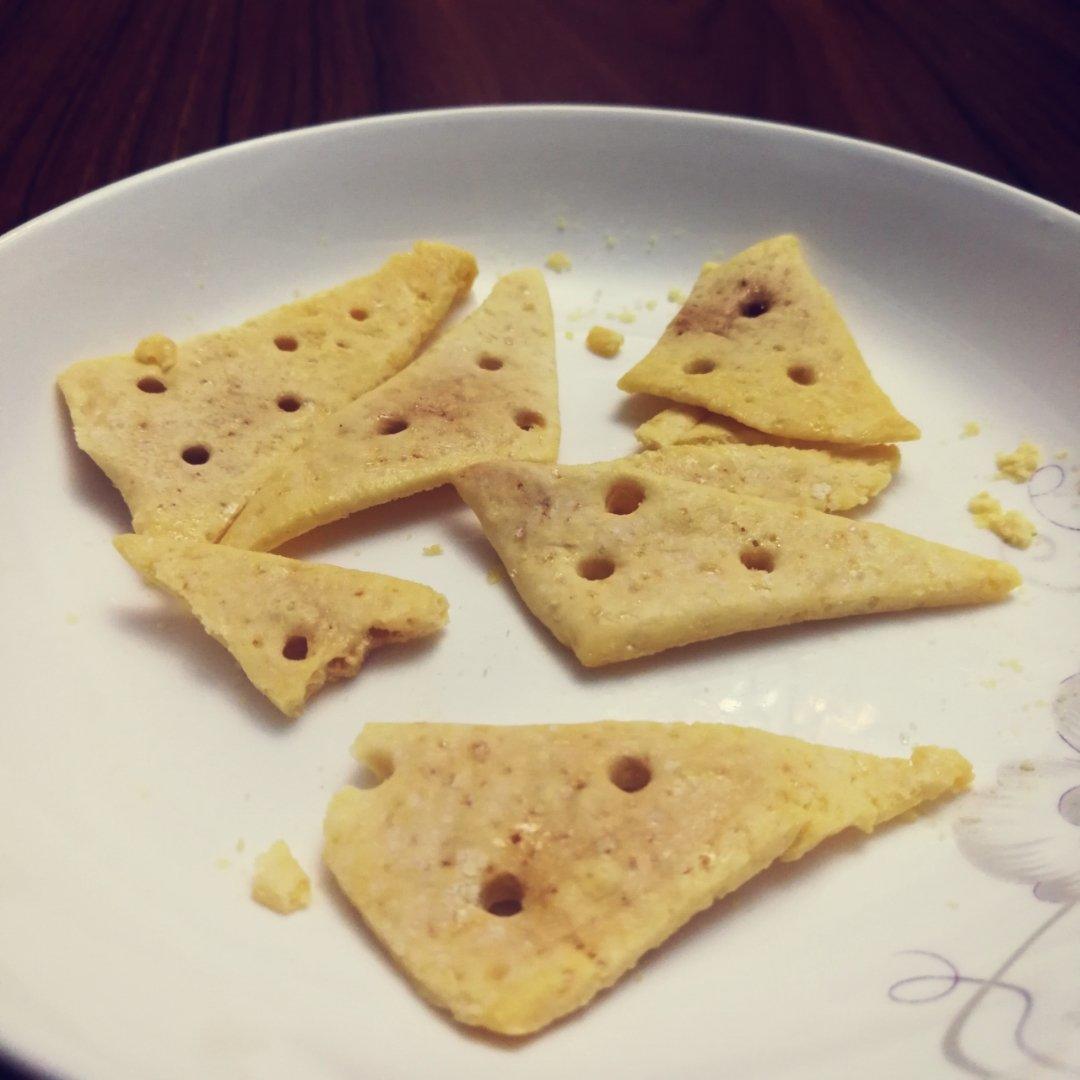 【蛋黄小饼干】微波炉饼干  蛋黄奶酪小饼干——我是双皮奶的副产物