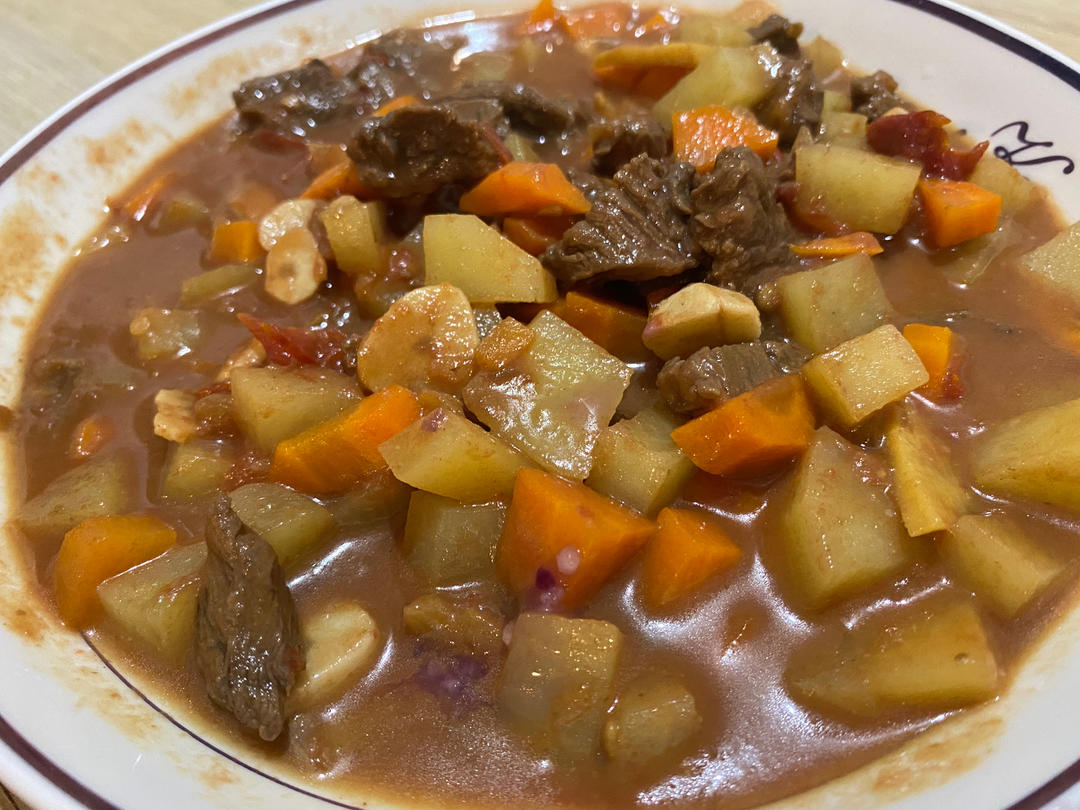 红烧牛肉土豆 （独家秘制）