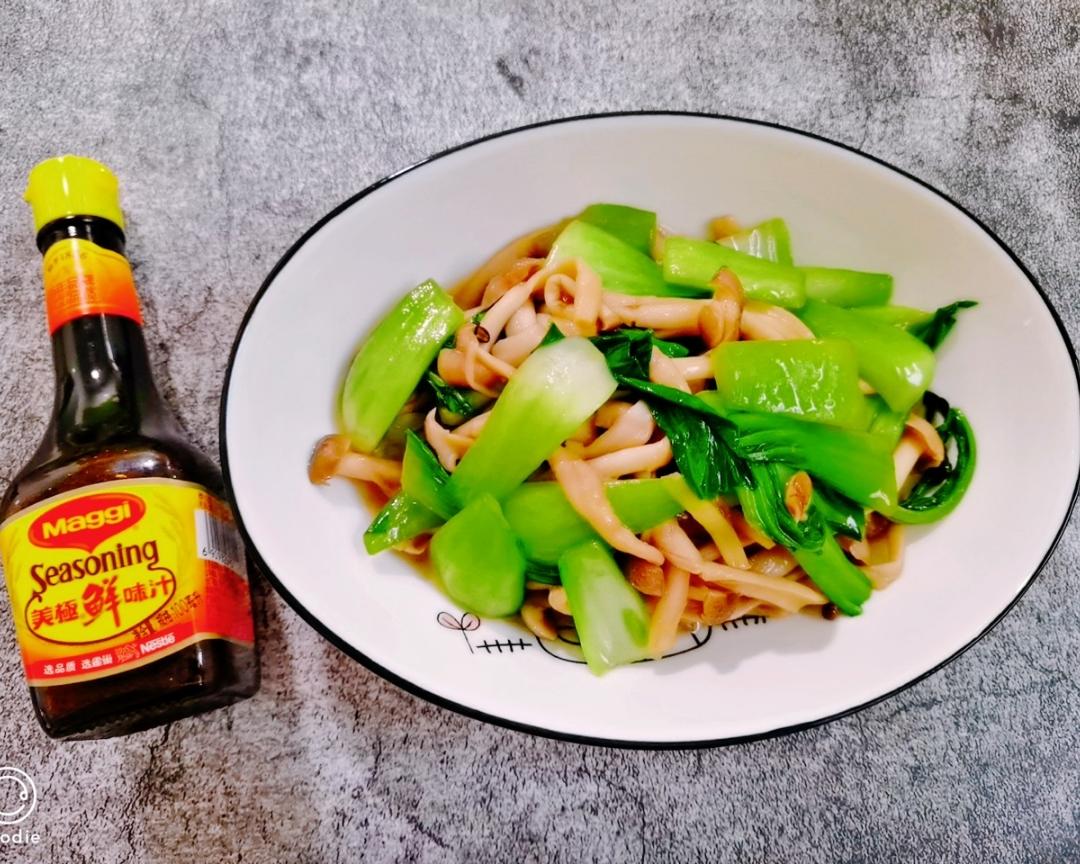 美极鲜味汁～青菜炒菇的做法