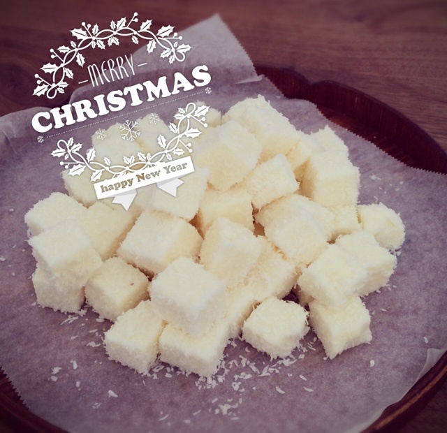 椰丝牛奶小方糕