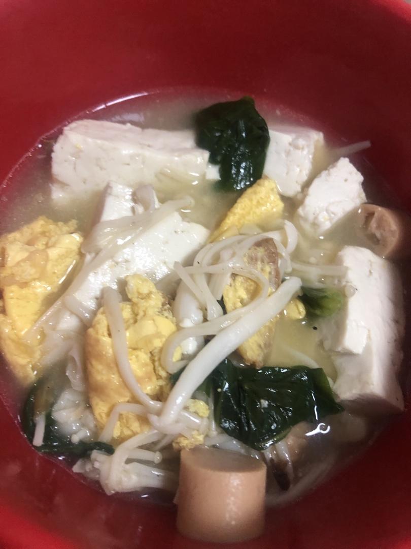 小白菜鸡蛋豆腐汤
