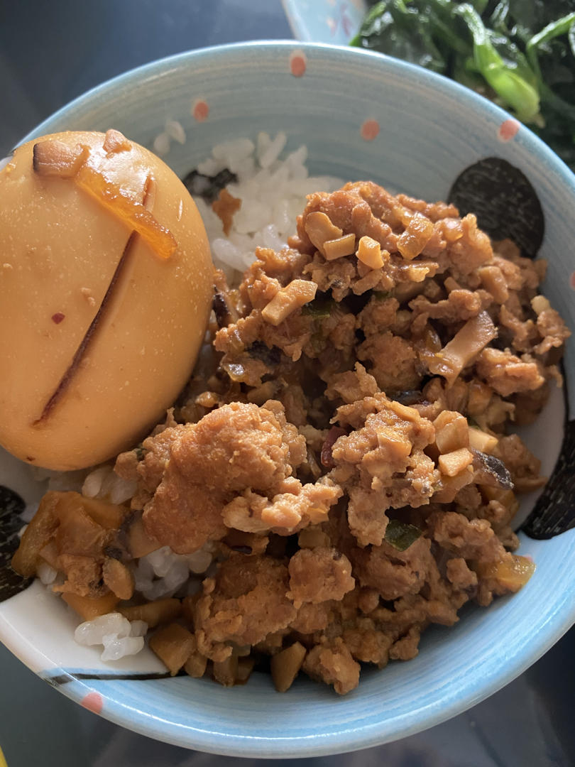好吃到停不下来的卤肉饭