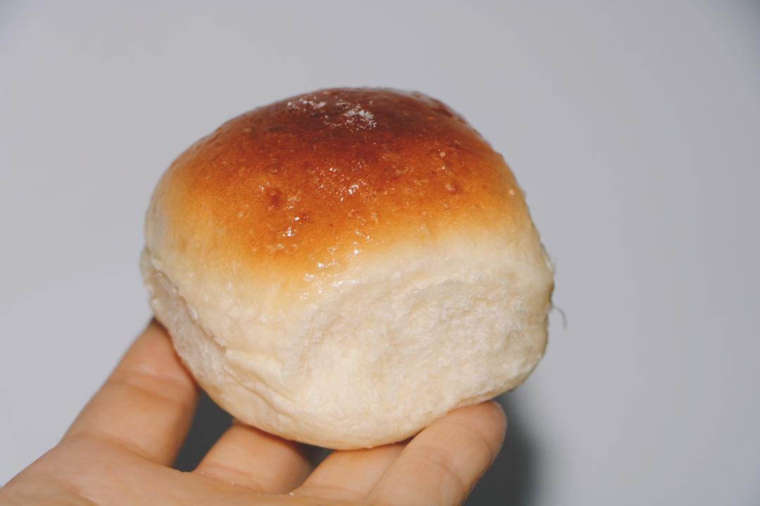 椰蓉、椰子粉、椰子油，打造极致椰香小餐包