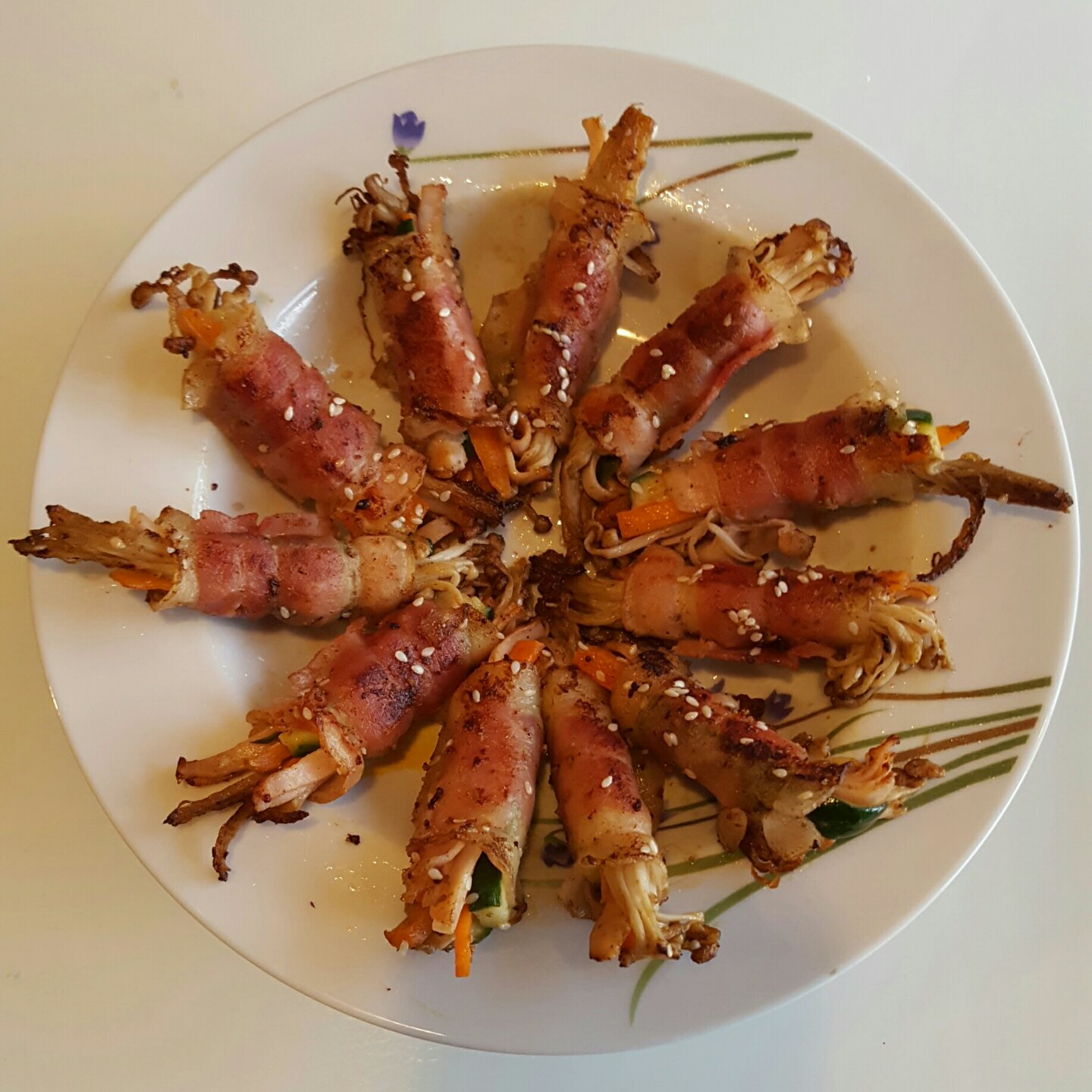 香煎培根金针菇卷