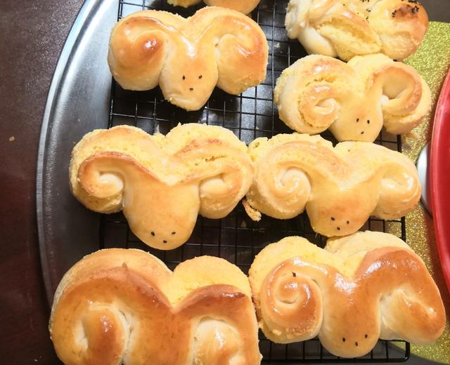 孩子爱吃的椰蓉面包的做法