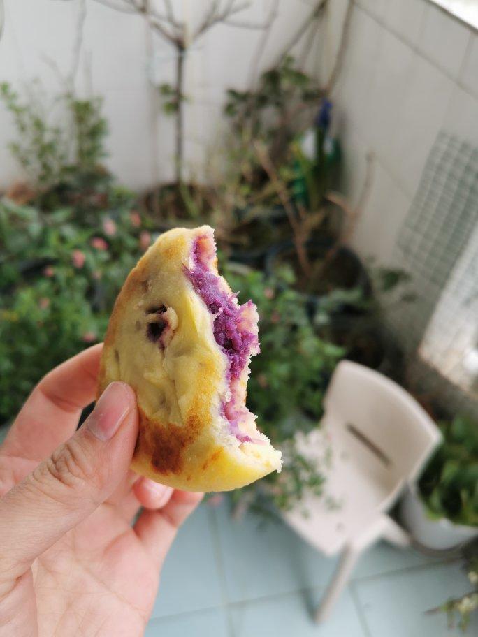 奶香味的山药紫薯软饼，香甜软糯，你一定要试试
