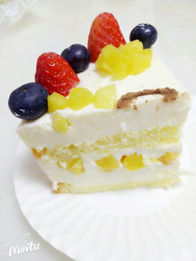 奥利奥草莓酸奶慕斯蛋糕（6寸）