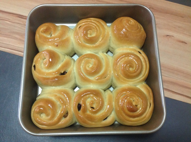 蜂蜜红提牛奶小面包