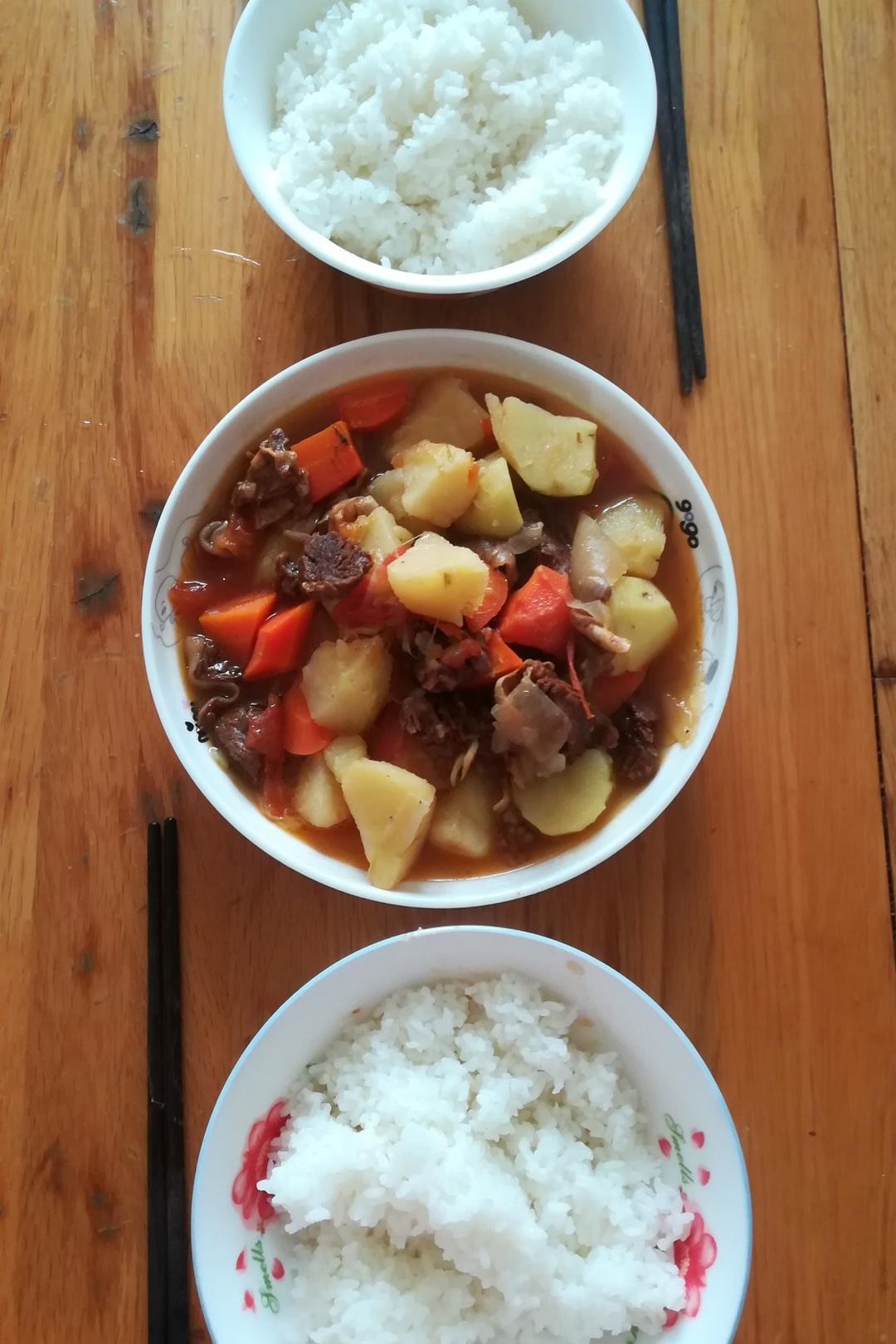 土豆炖牛肉