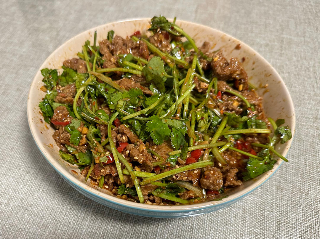 丈母娘吃了都夸的凉拌香菜牛肉