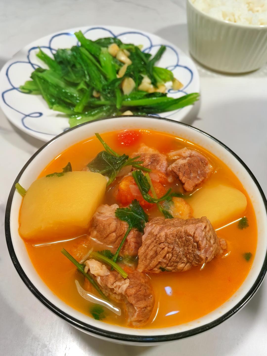 超简单电饭煲番茄牛腩