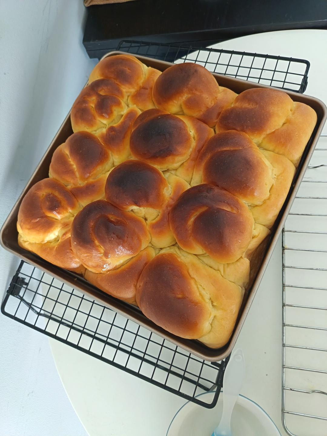 全世界最好吃没有之一的汤种布里欧修老面包