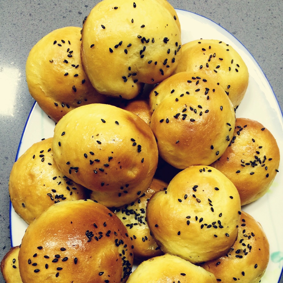 脆底蜂蜜小面包
