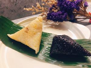 蛋黄鲜肉粽/紫米豆沙粽的做法 步骤13