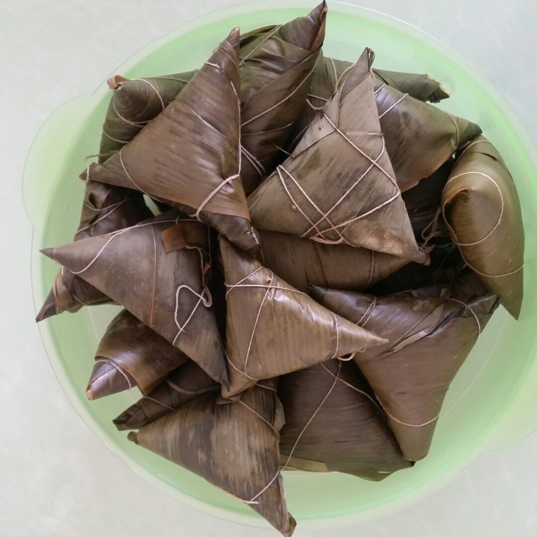 包粽子