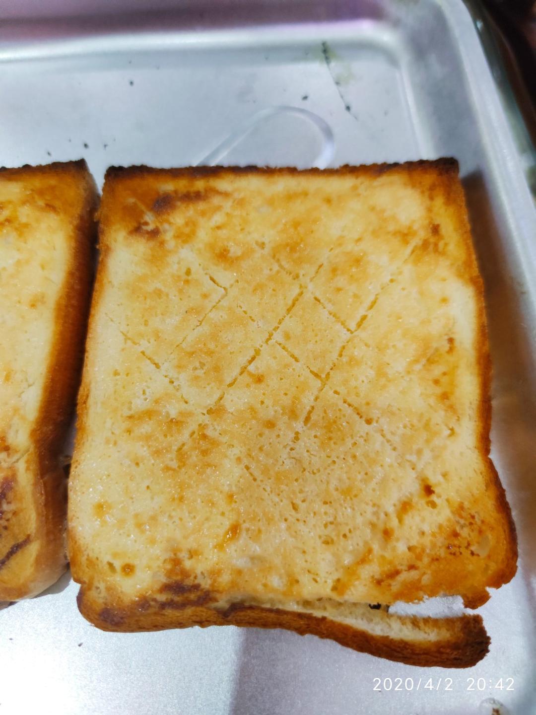 炼乳烤吐司