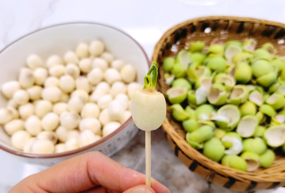 巧去莲子芯（一步到位）