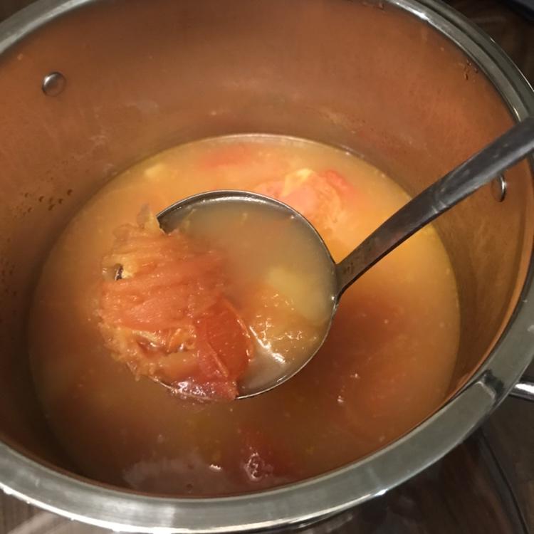超级浓超好喝的番茄土豆汤